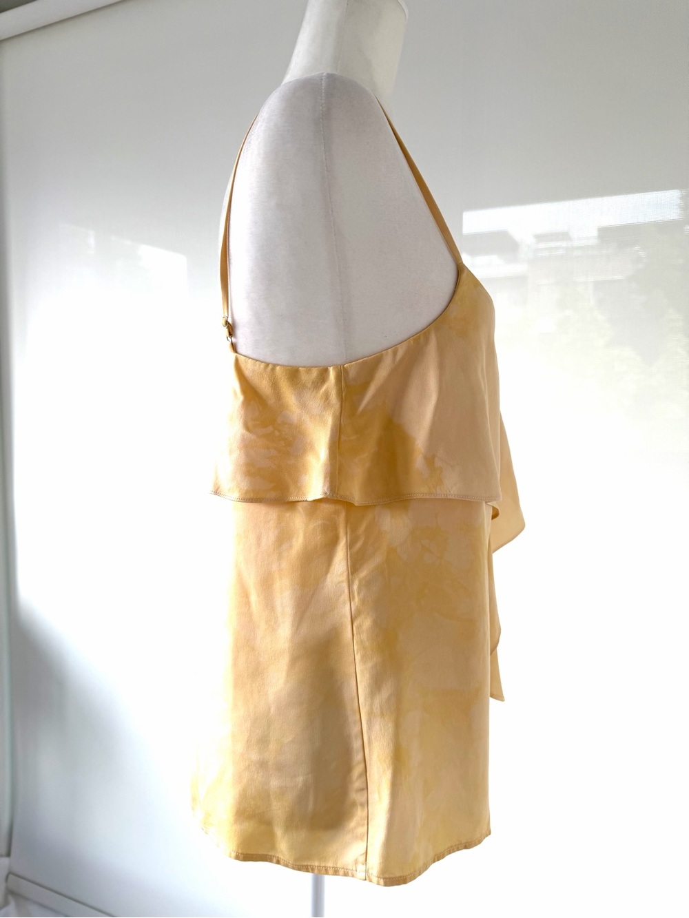 Theory Pale Ombre Yellow Silk Cami with Ruffle Detail - Picture 2 of 8